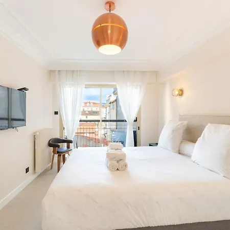 Magnifique Dans Le Carre D'or A Cannes