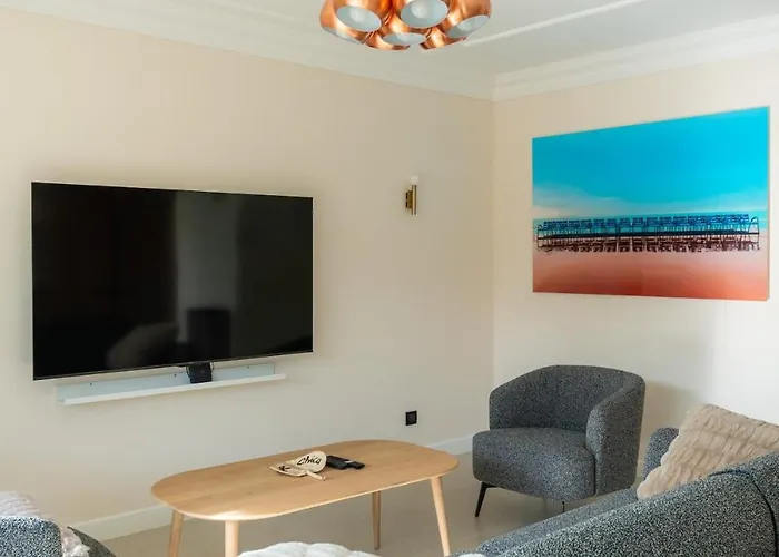 Magnifique Dans Le Carre D'or A Daire *