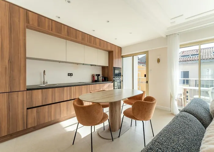 Daire Magnifique Dans Le Carre D'or A